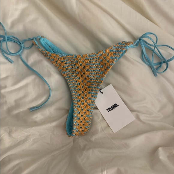 NWT Triangl Bikini - Picture 7 of 7